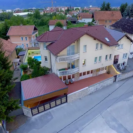 Villa Villa Iman *